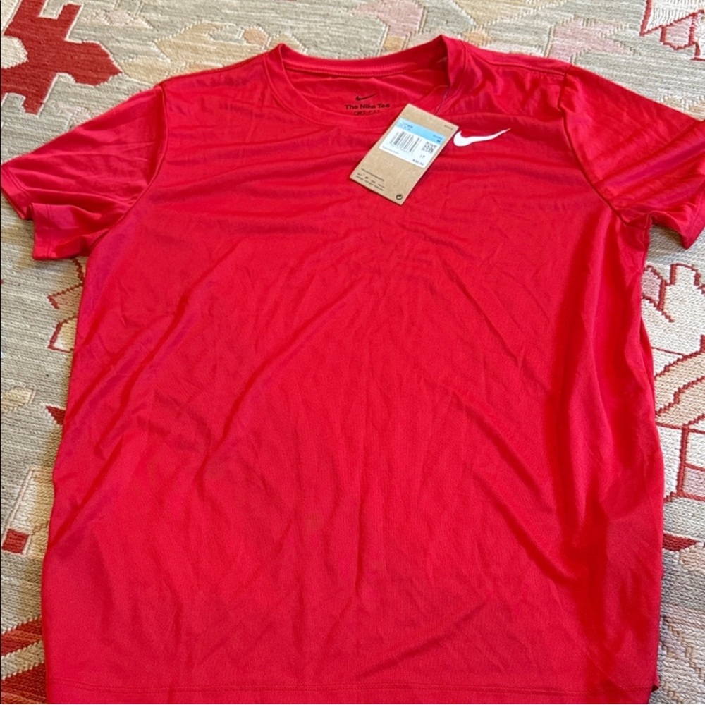 Nike Men's Bright Red Short Sleeve Tee